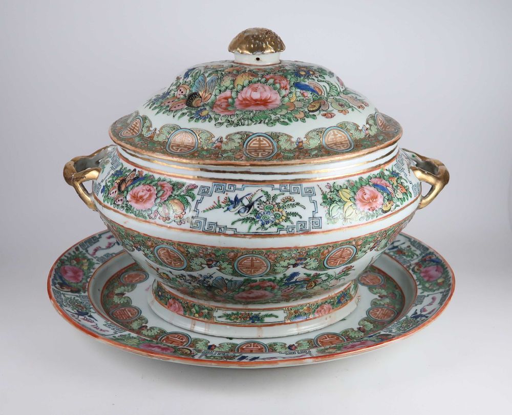 Terrina e travessa de grande porte Porcelana da China Séc. XIX/XX