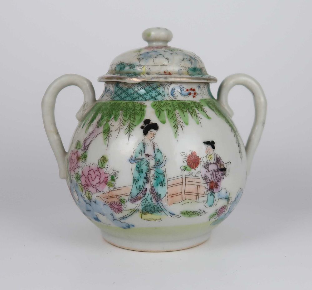 Açucareiro em porcelana oriental Séc. XIX/XX