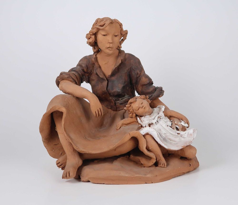 Antonieta Roque Gameiro - Escultura em Barro