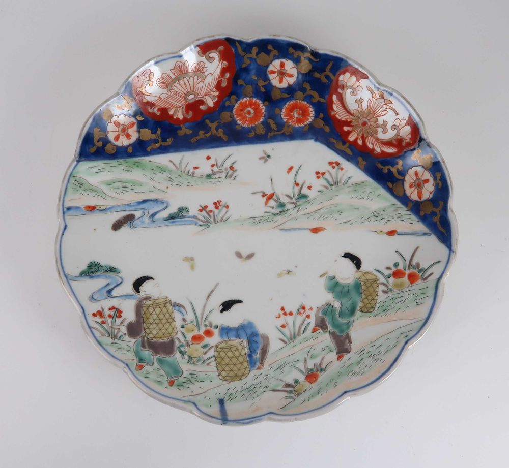 Prato Oriental Imari - Figuras - Séc XIX/XX (ref 2)
