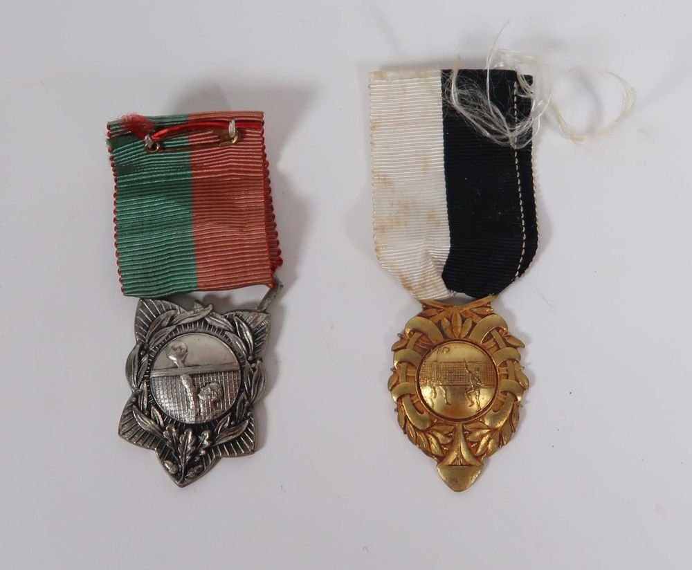 2 Medalhas antigas (Mocidade Portuguesa ?)