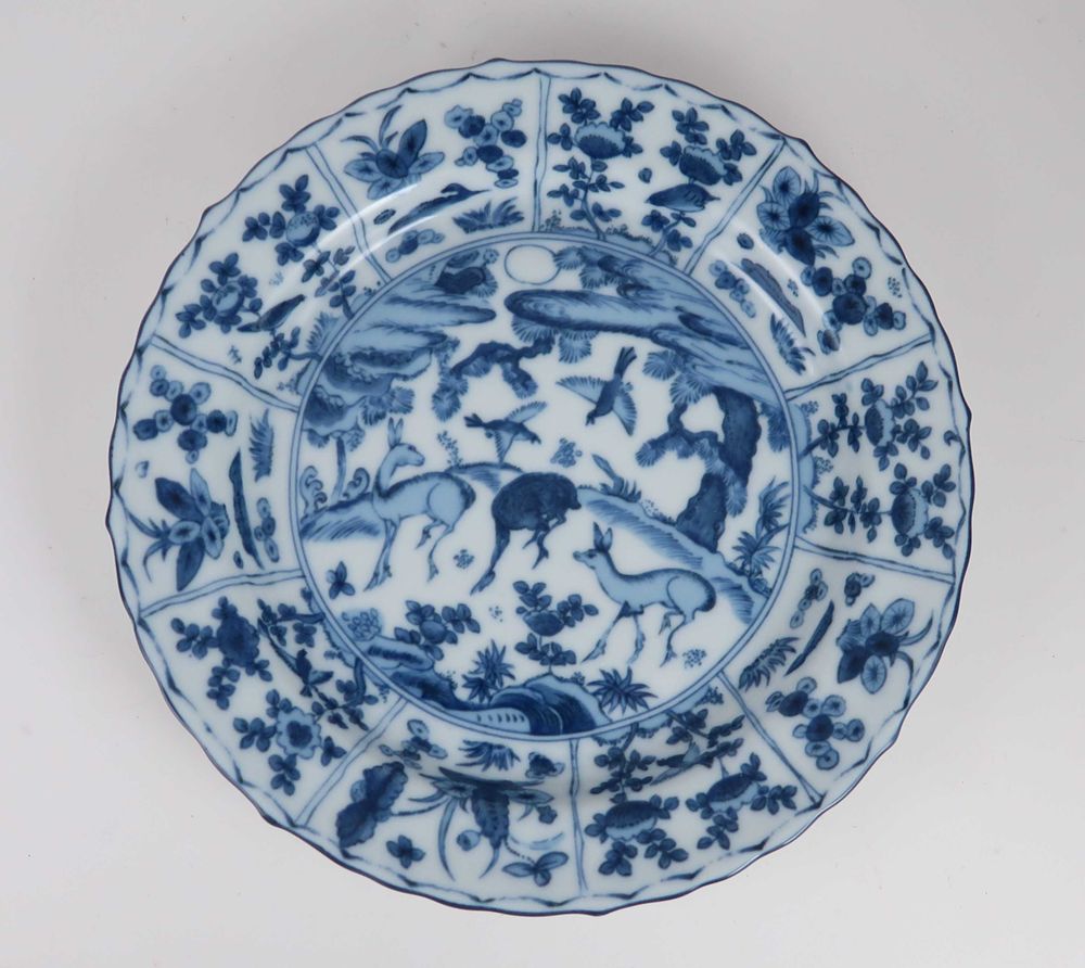 Prato porcelana azul e branca